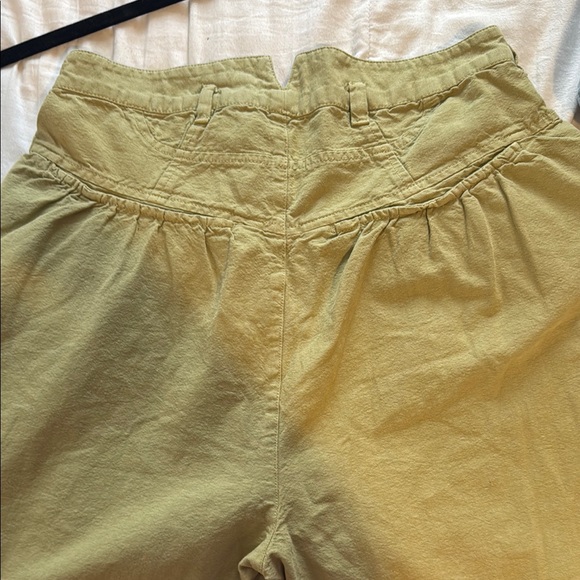 Free People Green Capri Pants High-Waisted Relaxed Fit - Picture 4 of 4